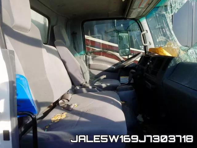 JALE5W169J7303718_6.webp