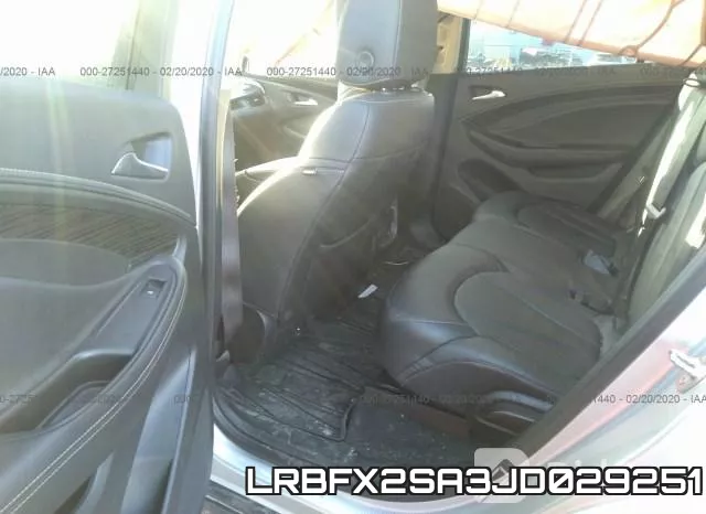 LRBFX2SA3JD029251_8.webp
