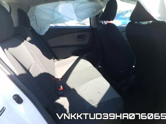 VNKKTUD39HA076065_6.webp