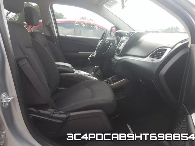 3C4PDCAB9HT698854_5.webp