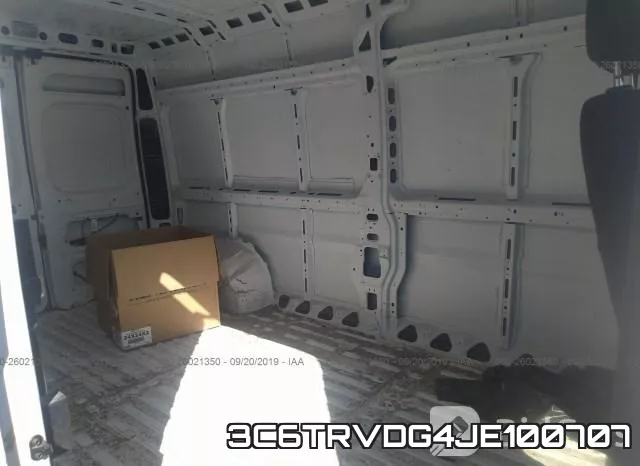 3C6TRVDG4JE100707_8.webp