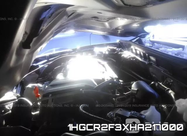 1HGCR2F3XHA217000_10.webp