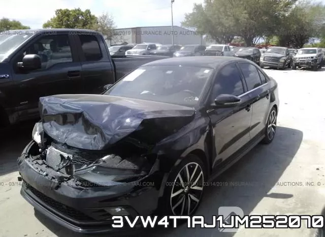 3VW4T7AJ1JM252070_2.webp