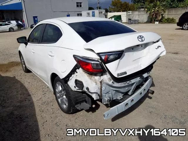 3MYDLBYVXHY164105_3.webp