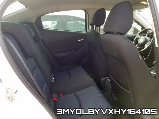 3MYDLBYVXHY164105_6.webp