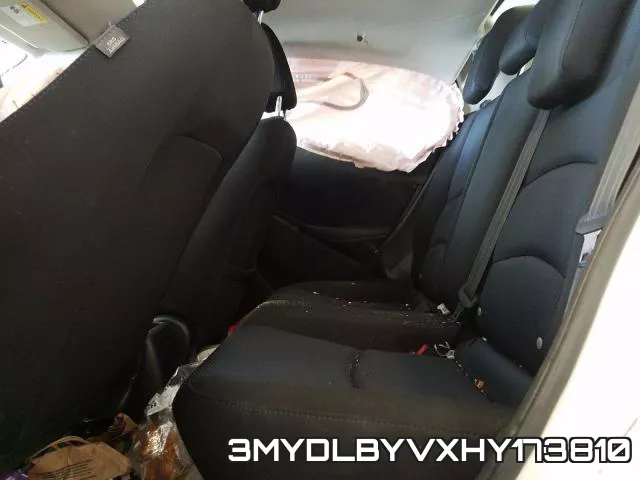 3MYDLBYVXHY173810_6.webp