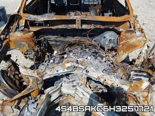 4S4BSAKC6H3257721_7.webp