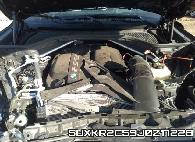 5UXKR2C59J0Z17228_10.webp