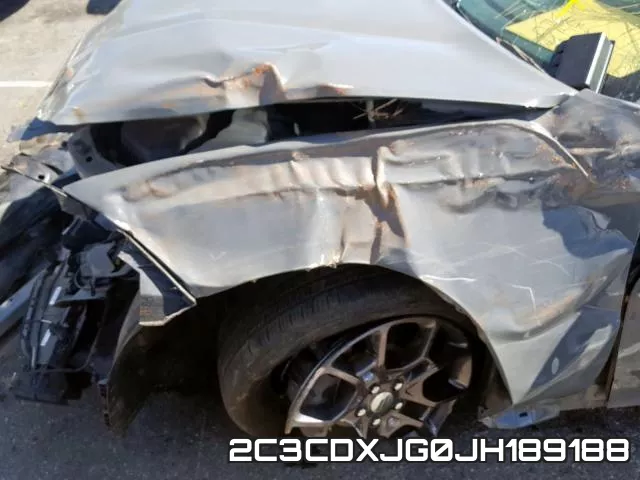 2C3CDXJG0JH189188_9.webp