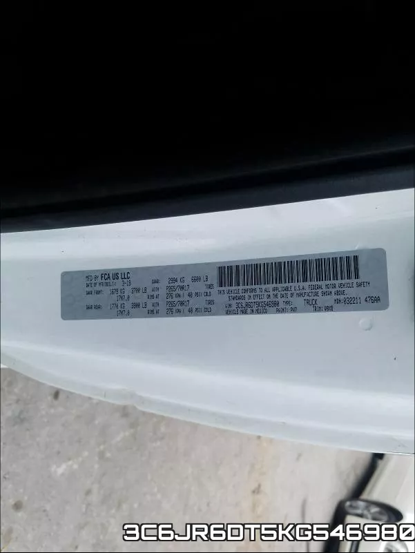 3C6JR6DT5KG546980_10.webp