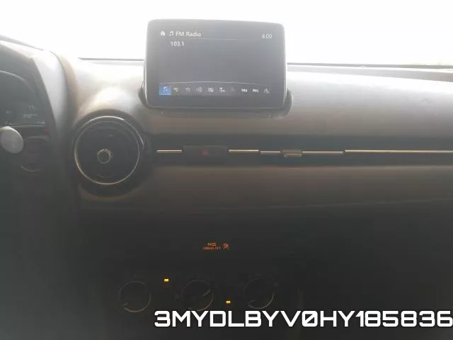 3MYDLBYV0HY185836_9.webp