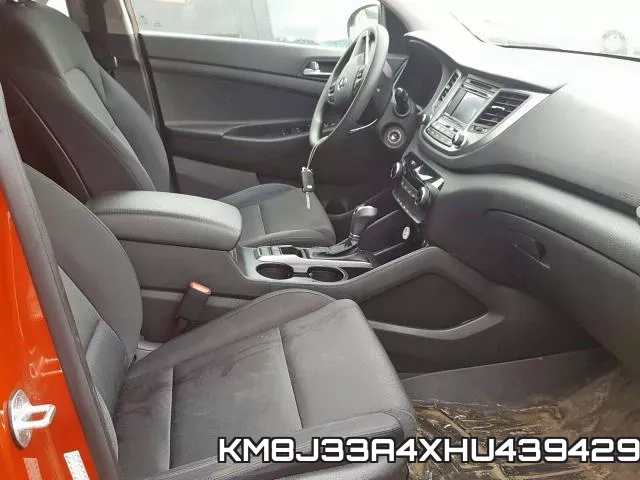 KM8J33A4XHU439429_5.webp