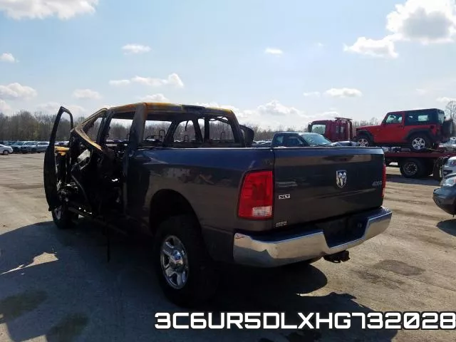 3C6UR5DLXHG732028_3.webp