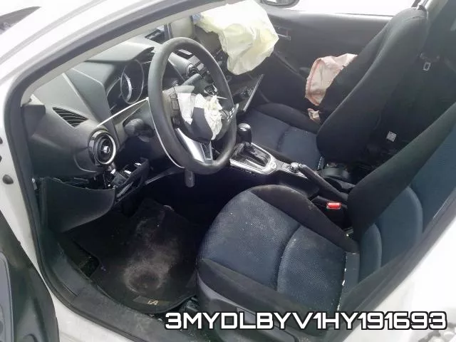 3MYDLBYV1HY191693_5.webp