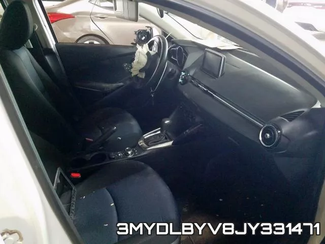 3MYDLBYV8JY331471_5.webp