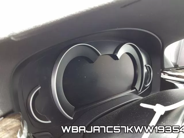 WBAJA7C57KWW19354_8.webp