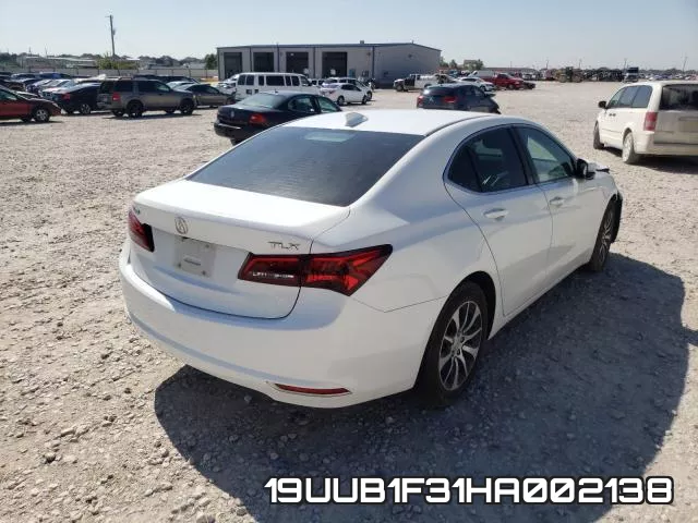19UUB1F31HA002138_4.webp