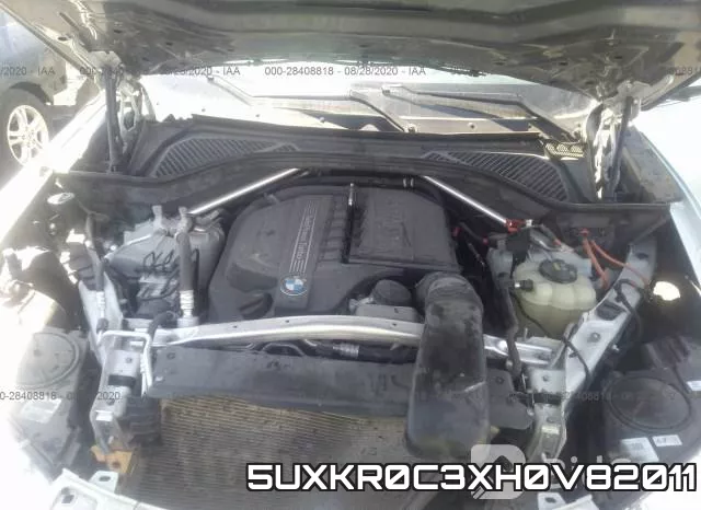 5UXKR0C3XH0V82011_10.webp