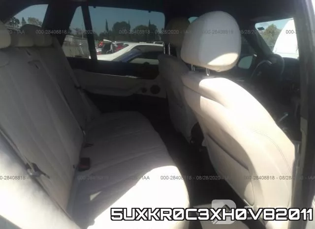 5UXKR0C3XH0V82011_8.webp