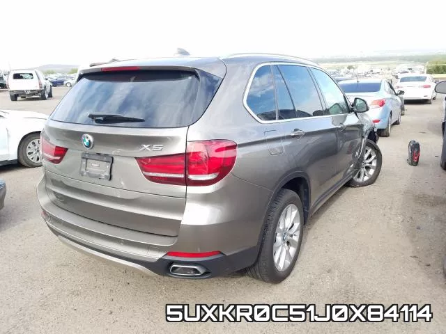 5UXKR0C51J0X84114_4.webp