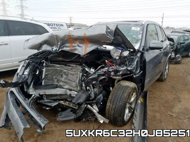 5UXKR6C32H0J85251_2.webp