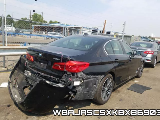 WBAJA5C5XKBX86903_4.webp