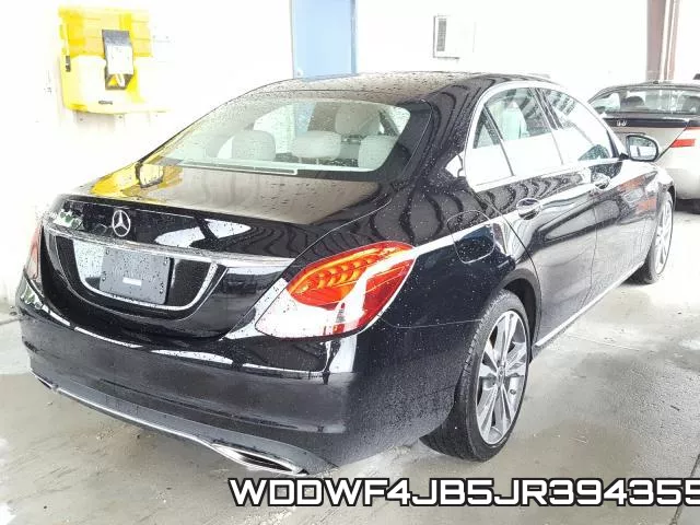 WDDWF4JB5JR394355_4.webp