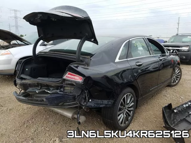 3LN6L5KU4KR625126_4.webp