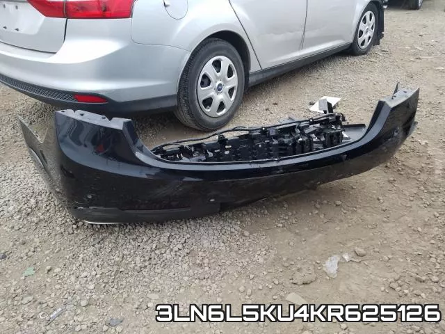 3LN6L5KU4KR625126_9.webp