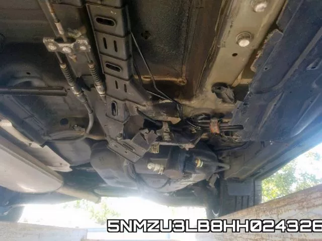 5NMZU3LB8HH024326_9.webp