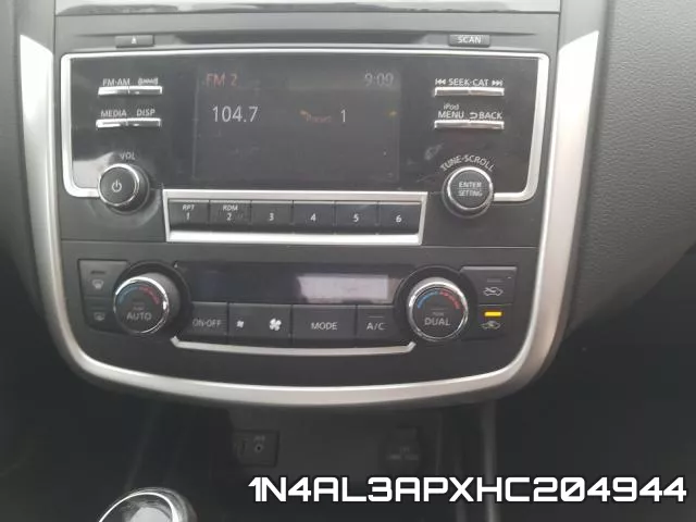 1N4AL3APXHC204944_9.webp