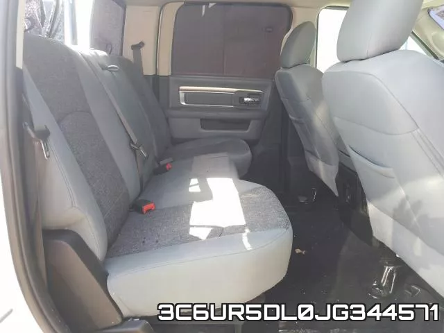 3C6UR5DL0JG344571_6.webp