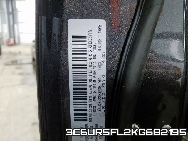 3C6UR5FL2KG682195