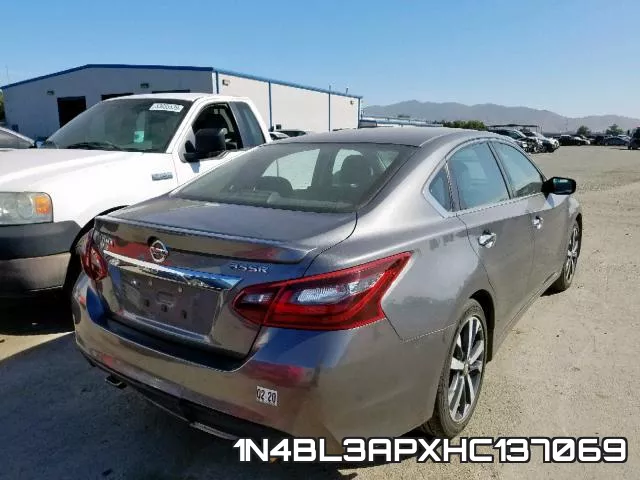 1N4BL3APXHC137069_4.webp