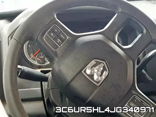 3C6UR5HL4JG340971