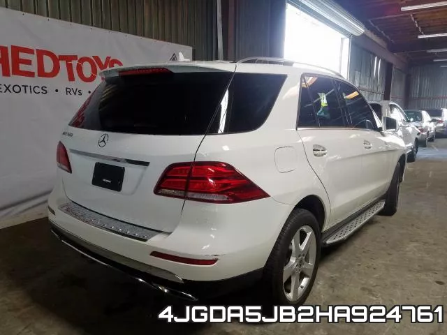 4JGDA5JB2HA924761_4.webp