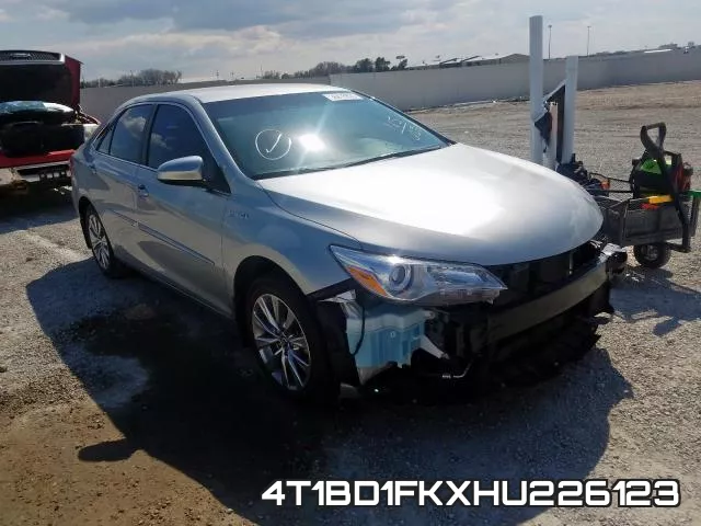 4T1BD1FKXHU226123_1.webp