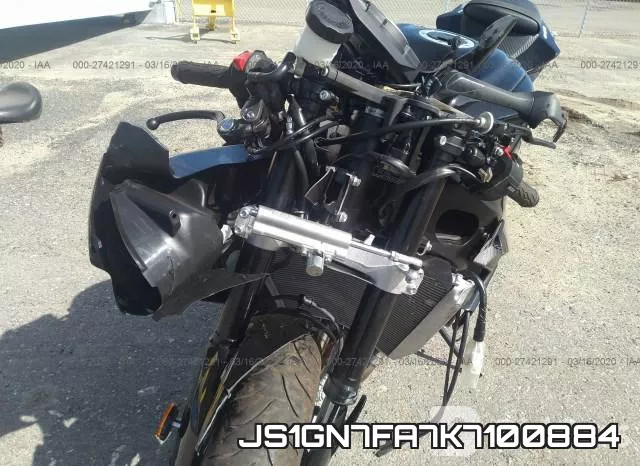 JS1GN7FA7K7100884