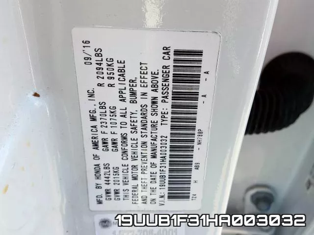 19UUB1F31HA003032_10.webp