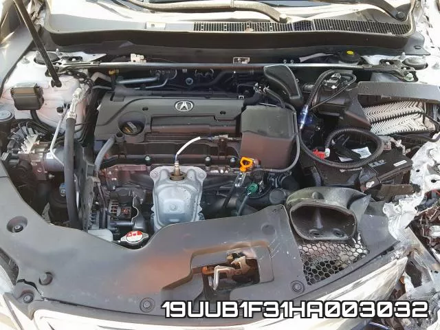 19UUB1F31HA003032_7.webp
