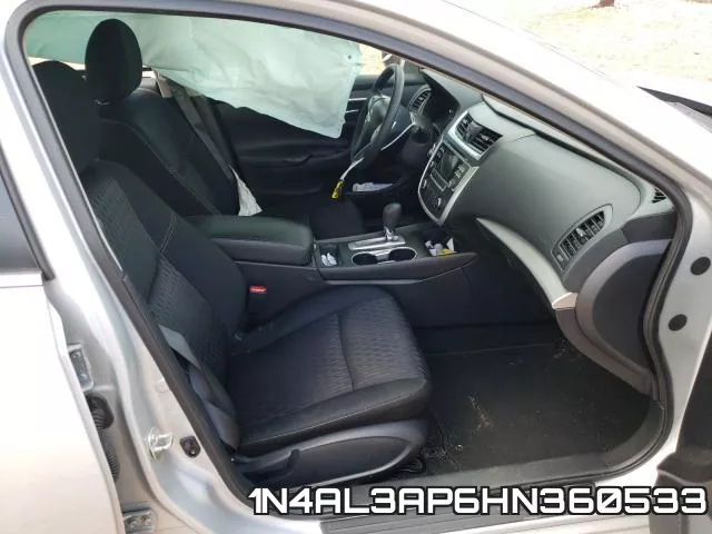 1N4AL3AP6HN360533_5.webp