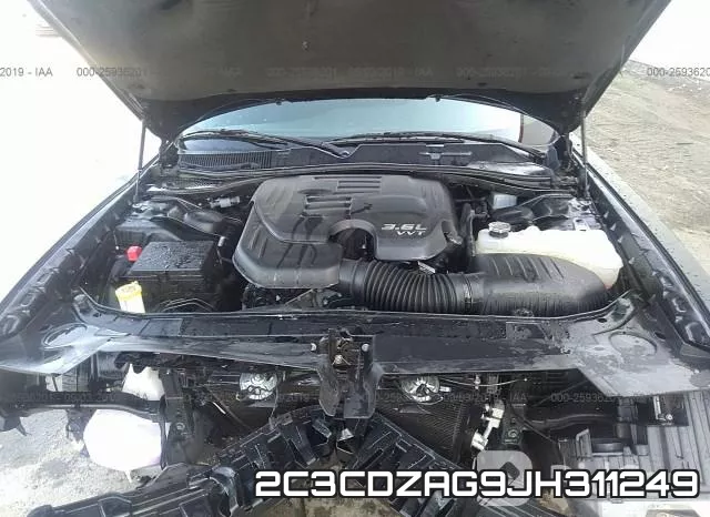 2C3CDZAG9JH311249_10.webp