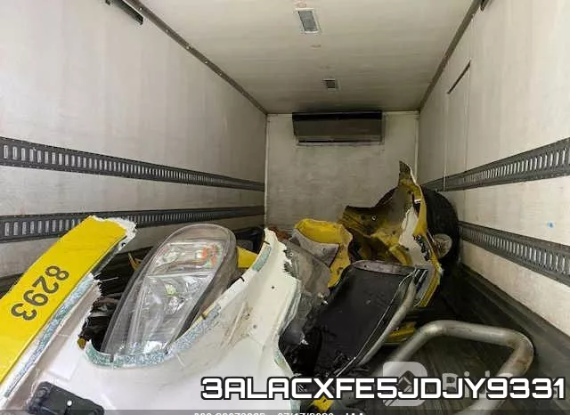 3ALACXFE5JDJY9331_7.webp