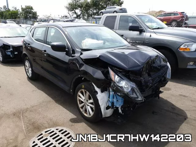 JN1BJ1CR7HW142203_1.webp