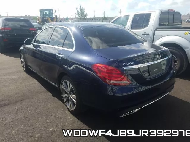 WDDWF4JB9JR392978_3.webp