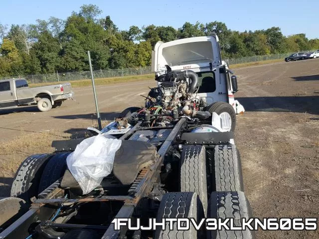 1FUJHTDV3KLKN6065_6.webp