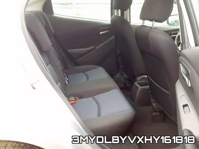 3MYDLBYVXHY161818_6.webp
