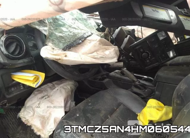 3TMCZ5AN4HM060544_5.webp