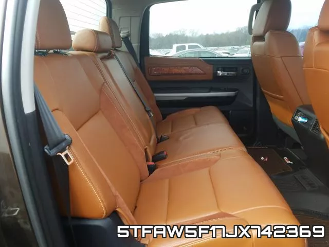5TFAW5F17JX742369_6.webp