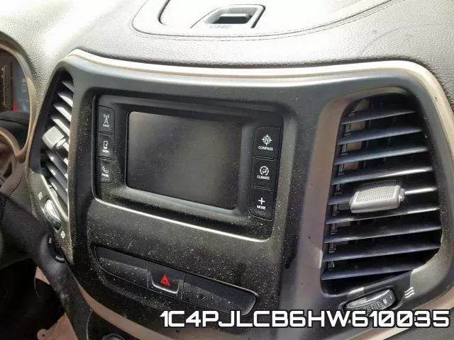1C4PJLCB6HW610035_9.webp
